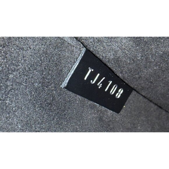 Louis Vuitton Felicie Pochette Limited Edition Patchwork Black Epi Leather Cross - Picture 9 of 13